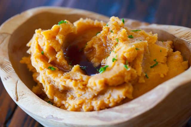 pumpkin-mashed-potatoes-recipe-featured-9677 What is fall without pumpkin? Check out this amazing side dish!